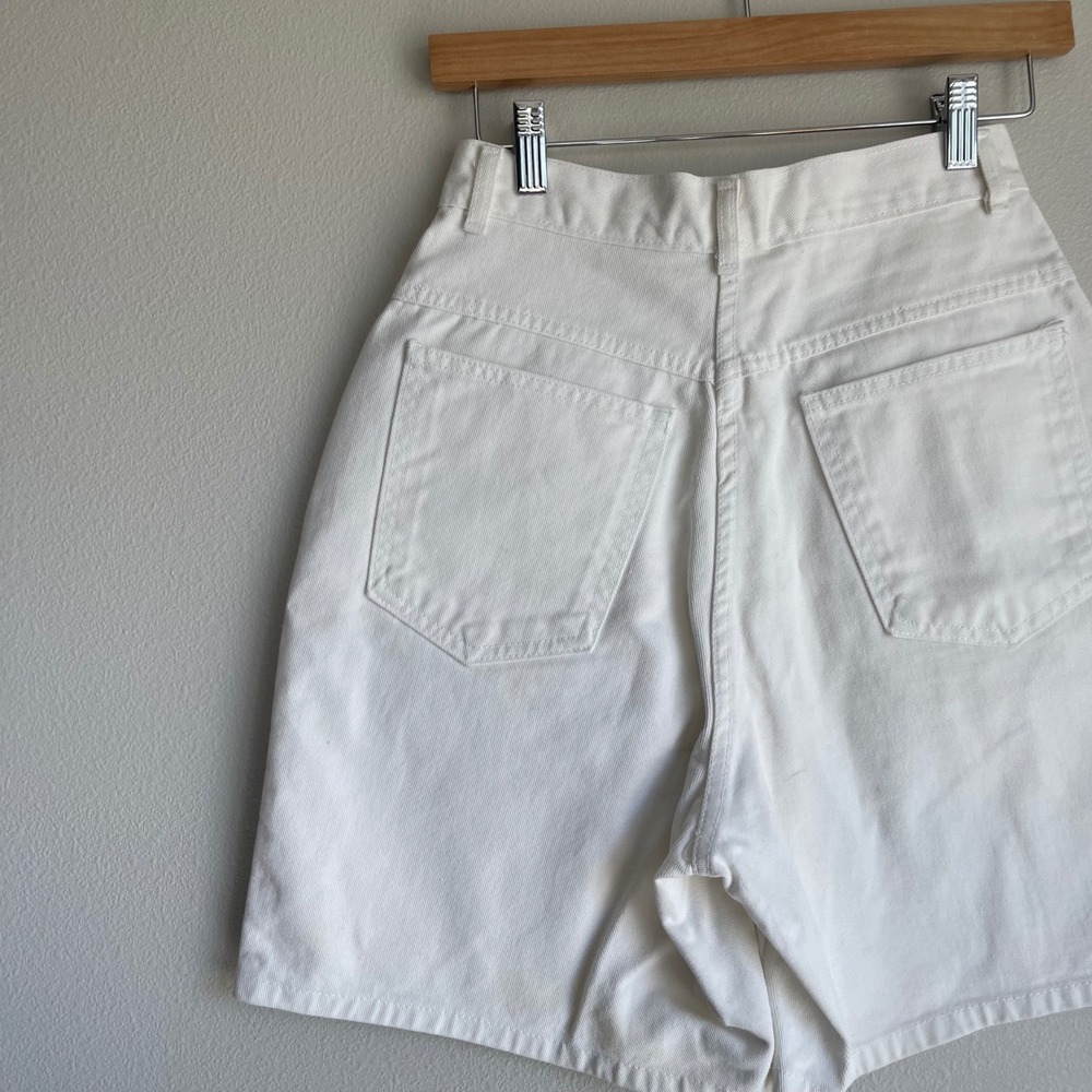 Vintage Crossroads White Tapered Waist Bermuda Shorts Size 26 - Picture 8 of 9